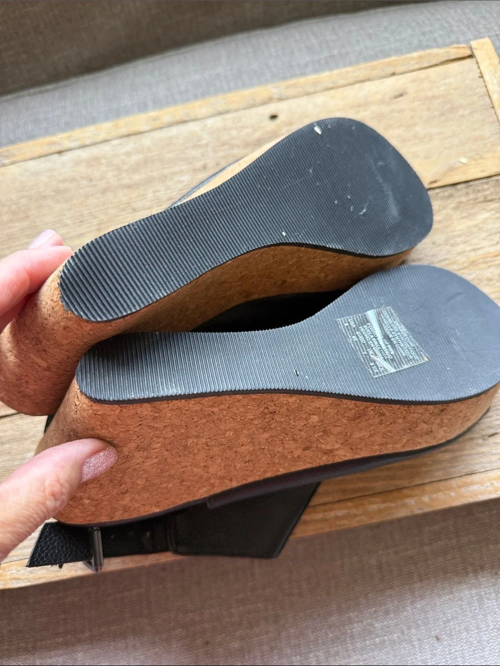 Kenneth Cole size like